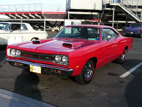 1969 dodge superbee 512 cubic inch stroker 525 h.p.