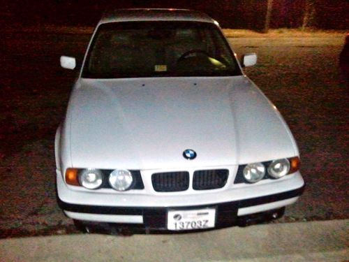 1994 bmw 540i base sedan 4-door 4.0l