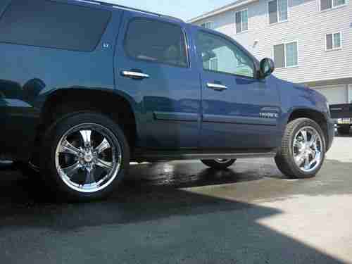 2007 Chevrolet Tahoe LT V8 5.3L, Bermuda Blue, Remote Start, DVD, Tinted Glass, image 3