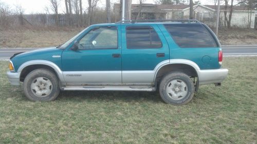 1995 chevrolet blazer base sport utility 4-door 4.3l