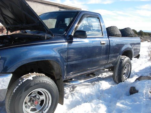 Toyota 4x4 truck  rebuilt engine &amp;transmission with 35,000 miles