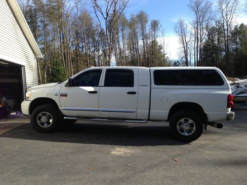 2007 dodge ram mega cab cummins 6.7 banks 22" wheels