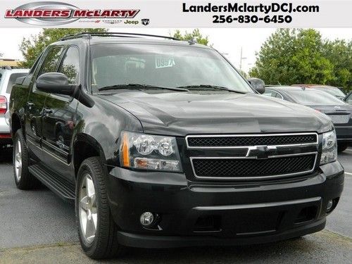 2011 chevrolet avalanche lt