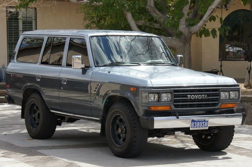 1990 toyota land cruiser base sport utility 4-door 4.0l