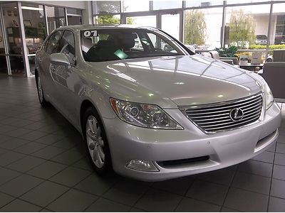 07 lexus ls460l v8, navigation, mark levinson, rear entertainment, ask 4 tc!!!!!