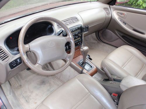 Lexus es es300 car leather sunroof head seat nice car for replacing parts etc.