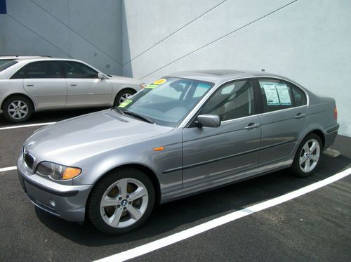 2005 bmw 330xi sedan 4-door 3.0l awd