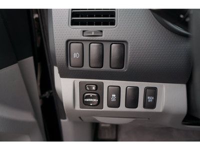 V6 4.0L Power Windows Power Door Locks Power Mirrors Power Steering Tachometer, image 14