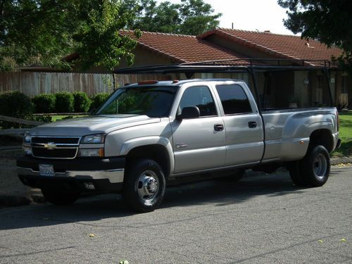 2004 chevy 3500 duramax diesel dually