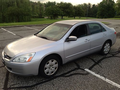 2003 honda accord v6 no reserve drives well..