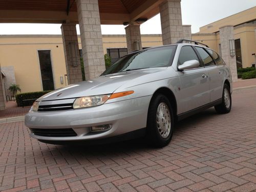 2001 saturn lw300 only 69k miles loaded xtra clean 1 owner
