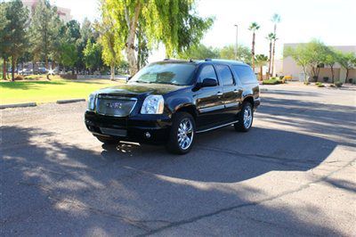 Awd 4dr 1500 2007 gmc yukon denali xl awd 6.2 motor extra clean dvd third row