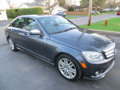 08 mercedes c 300 4 matic ,mint condition, extra clean non smoker,