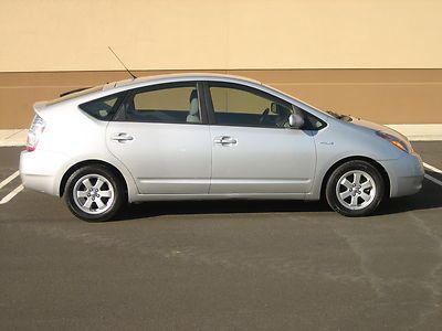 2007 toyota prius hybrid one owner non smoker only 65k miles rear cam no reserve