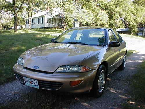 1998 chevrolet cavalier ls sedan 4-door 2.2l