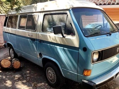 1983 VW Vanagon in excellent condition. Full pop-up. Rebuilt engine., image 3