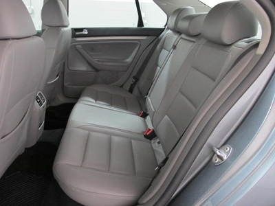 2007 Volkswagen Jetta Wolfsburg Edition* 5 speed* Clean Car, image 24