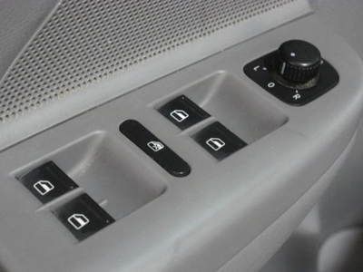 2007 Volkswagen Jetta Wolfsburg Edition* 5 speed* Clean Car, image 39