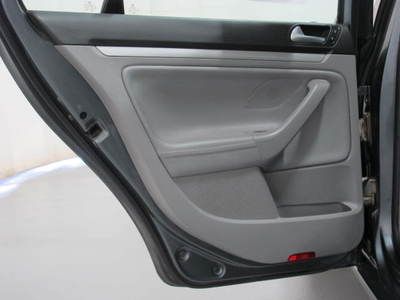 2007 Volkswagen Jetta Wolfsburg Edition* 5 speed* Clean Car, image 40