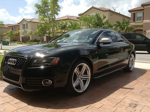 Audi s5 black 2012