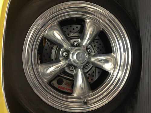 1969 Chevy Camaro SS Daytona Yellow Restomod, image 9