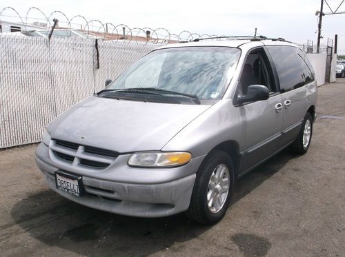 1996 dodge caravan, no reserve