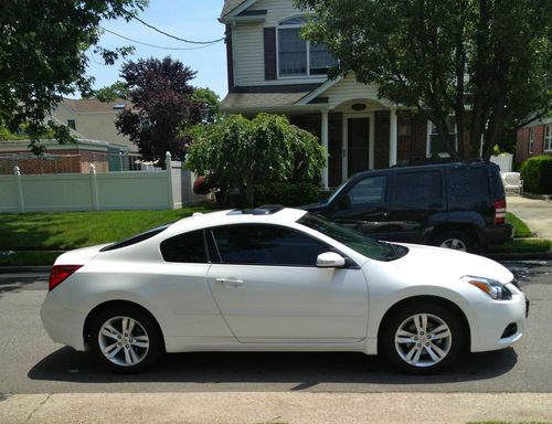 2012 nissan altima coupe