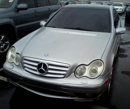 2003 mercedes-benz c32 amg  sedan 4-door 3.2l *low miles*