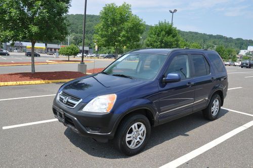 Honda cr-v ex / suv / awd / sun roof / no reserve / 4 speed manu/ mint / 5 speed