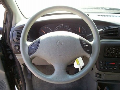 2000 Plymouth Grand Voyager
