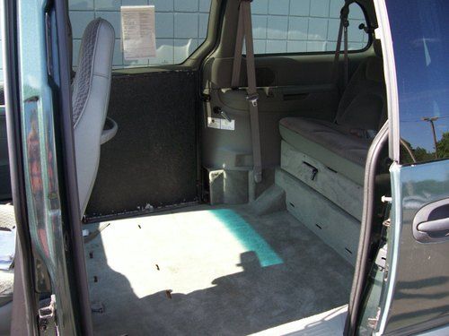2000 Plymouth Grand Voyager