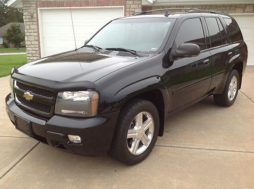 2008 chevrolet trailblazer lt pkg 4x4 5.3l v8 engine black &amp; gorgeous navigation