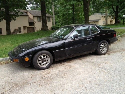 Porsche 924 no reserve