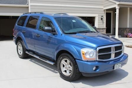 2005 dodge durango slt sport utility 4-door 5.7l adventurer package