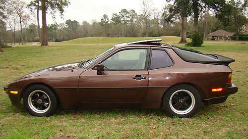 1985 porsche 944