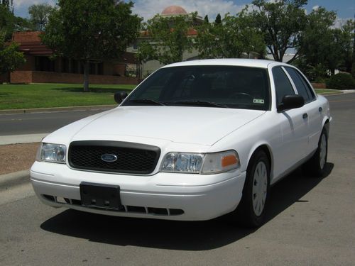 2008 ford crown victoria police interceptor sedan 4-door 4.6l p71 cvpi 10k miles