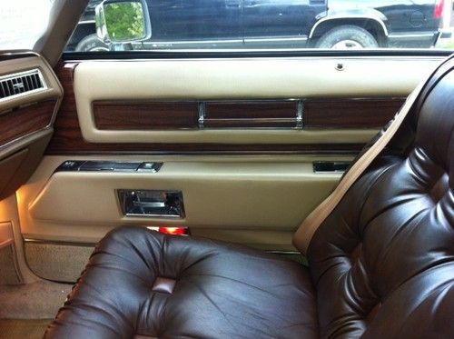 1978 Cadillac Eldorado Biarritz Coupe 2-Door 7.0L, image 9