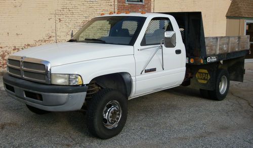 1994 dodge ram 3500 flatbed 77k miles