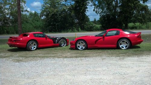 1997 dodge viper gts coupe 2-door 8.0l