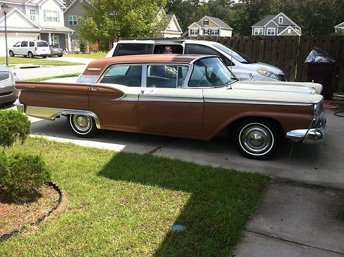 1959  ford fairlane 500 3.7l