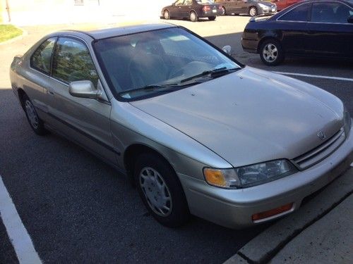 1994 honda accord lx coupe 2-door 2.2l