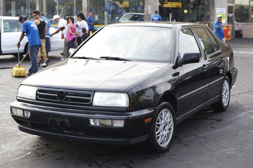 1995 volkswagen jetta glx sedan 4-door 2.8l vr6 leather roof heated seats