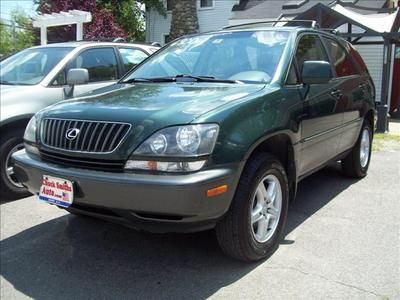 Awd-green-6cyl-leather heated memory seats