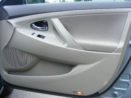 2009 Toyota Camry LE Sedan 4-Door 2.4L, US $10,995.00, image 3