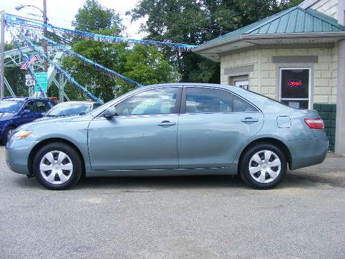 2009 Toyota Camry LE Sedan 4-Door 2.4L, US $10,995.00, image 20