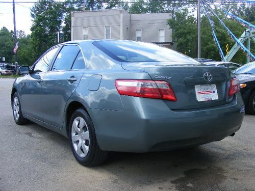 2009 Toyota Camry LE Sedan 4-Door 2.4L, US $10,995.00, image 23