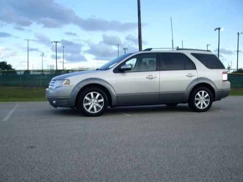 2008 ford taurus x sel wagon 4-door 3.5l awd  dvd