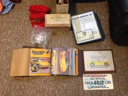 Pristine! 1986 Chevrolet Corvette Indianapolis 500 Pace Car Convertible, image 6