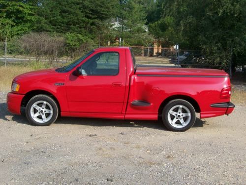 1999 ford lightning svt