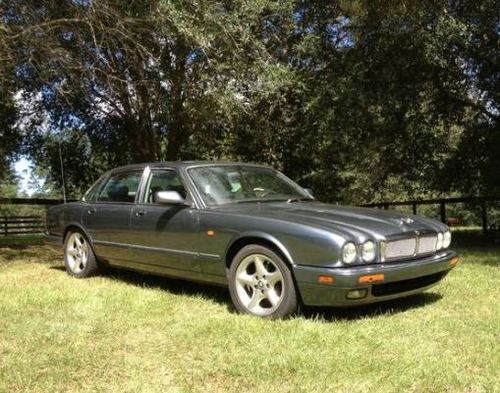 1997 jaguar xjr base sedan 4-door 4.0l